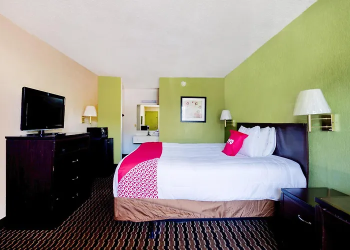 Oyo Hotel Pensacola I-10 & Hwy 29